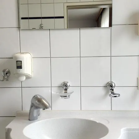 Отель Thalinger Hof Kronstorf