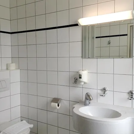 Thalinger Hof 3*