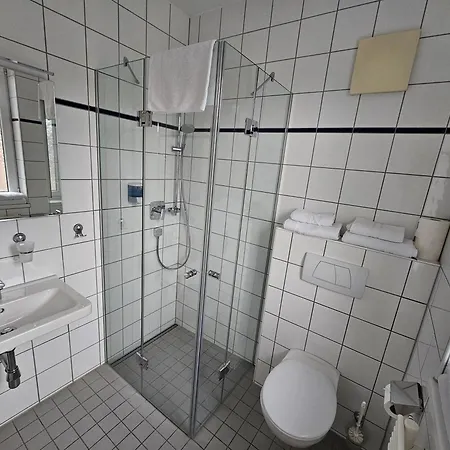 Thalinger Hof 3*