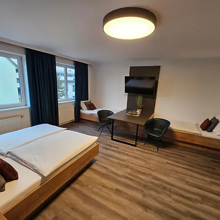 Thalinger Hof Szálloda Kronstorf