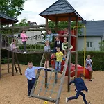 מלון Thalinger Hof Kronstorf