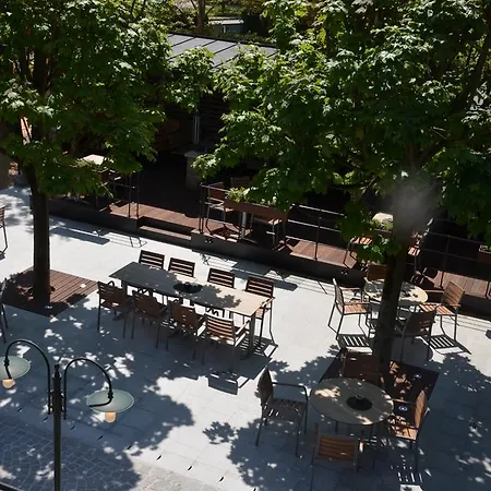 酒店 Thalinger Hof 3*