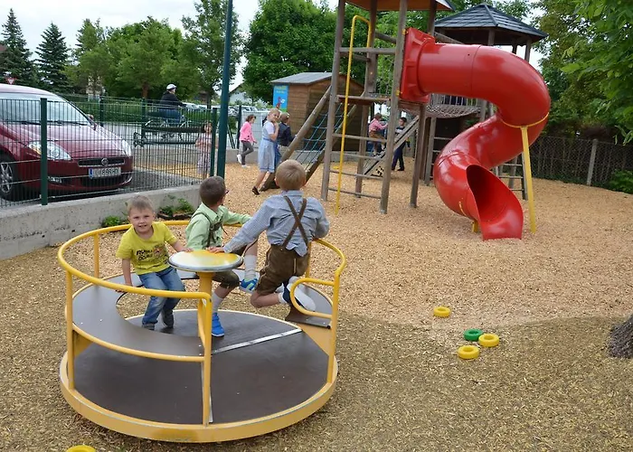 Thalinger Hof 酒店