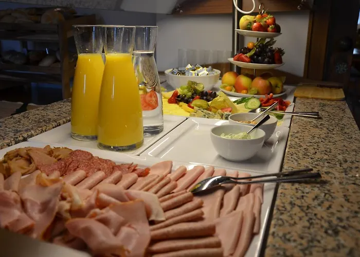 Hotel Thalinger Hof 3*